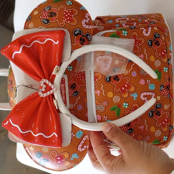 Loungefly Disney gingerbread Mickey and Minnie backpack and ears - Picture 5 of 5